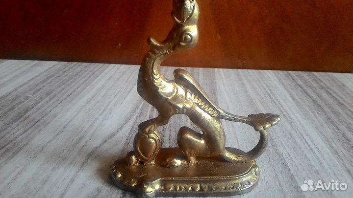 Подсвечник Грифон