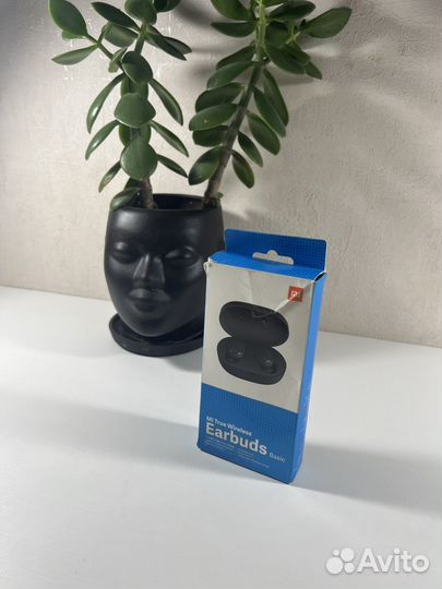Беспроводные наушники Mi Earbuds Basic б/у