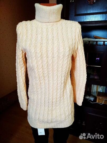 Свитер - ручная вязка 44-46р