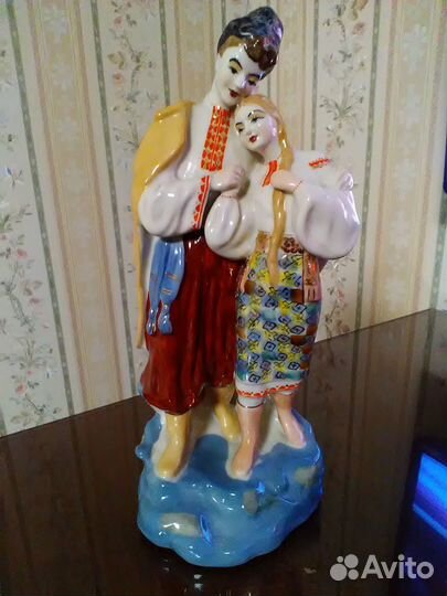 Статуэтка Майская ночь