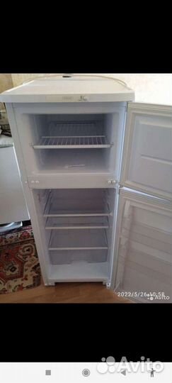 Холодильник Небольшой Узкий Новый Бирюса 122