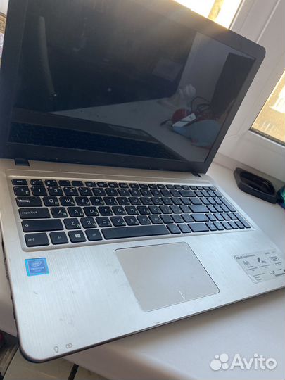 Asus x540s