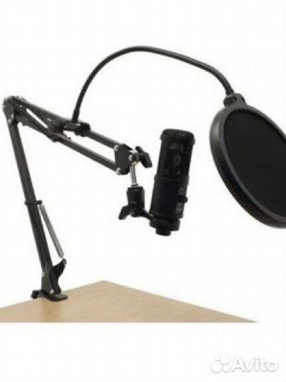 Студийный микрофон