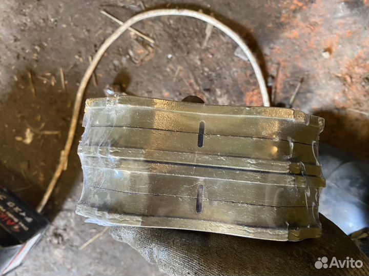 Колодки тормозные передние Мазда мпв Mazda mpv