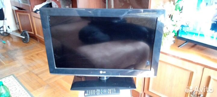 Продаю телевизор