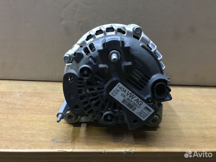 Skoda VW Audi Генератор 03L903023L