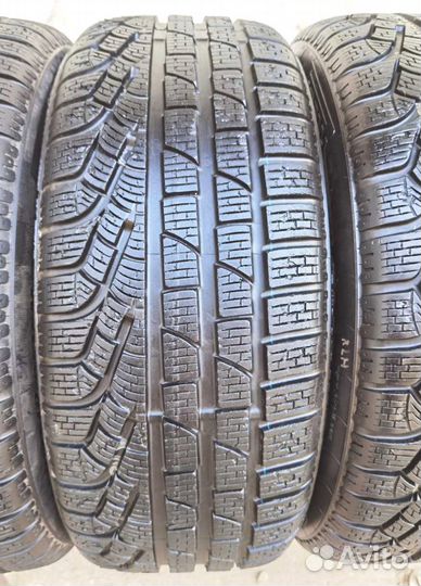 Pirelli Winter Sottozero 240 Serie II 225/45 R18 88H