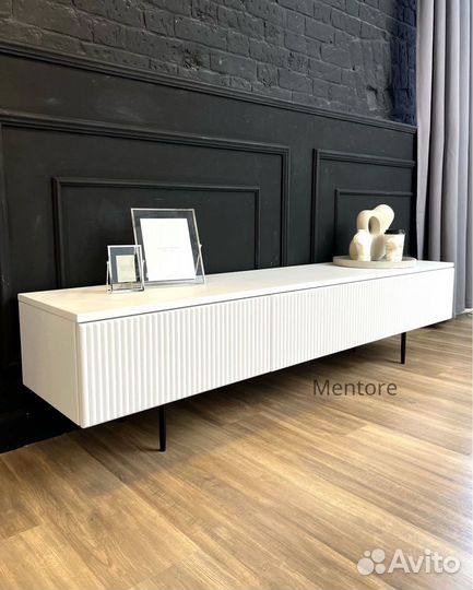 Тумба тв Filippo с дверцами