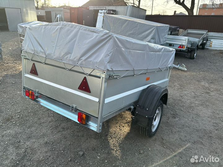Легковой прицеп 2.2 на 1.3 м высокий борт с тентом