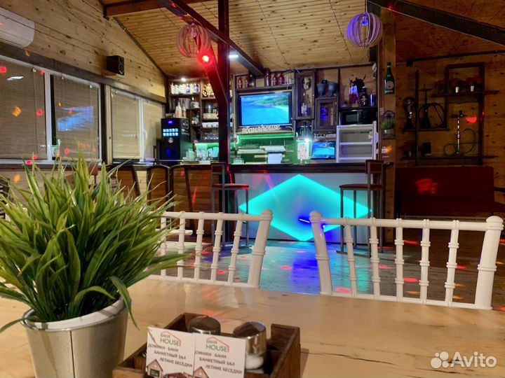 Большая теплая беседка (банкетный зал 45 гостей)