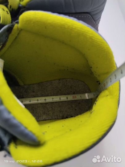 Лыжные ботинки