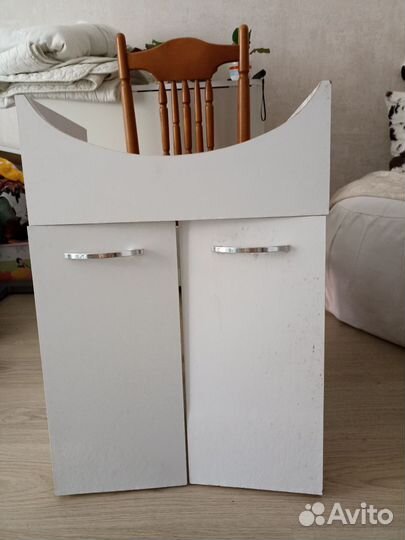 Тумбочка в ванную