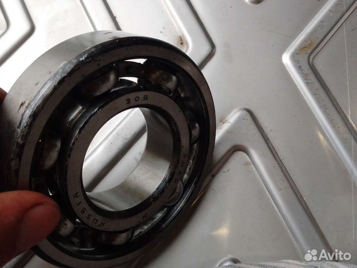Подшипник 309