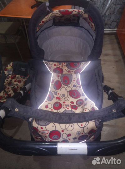 Продам коляску 3 в 1