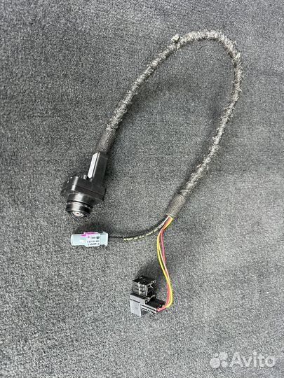 Новая камера заднего вида VW Polo 6RF980121