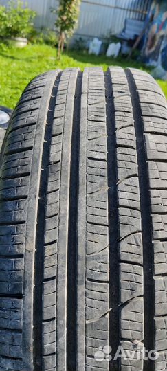 R16 Pirelli Scorpion Verde All Season 215/65, PCD 5x139.7 DIA 98