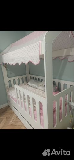 Детская кровать домик с матрасом