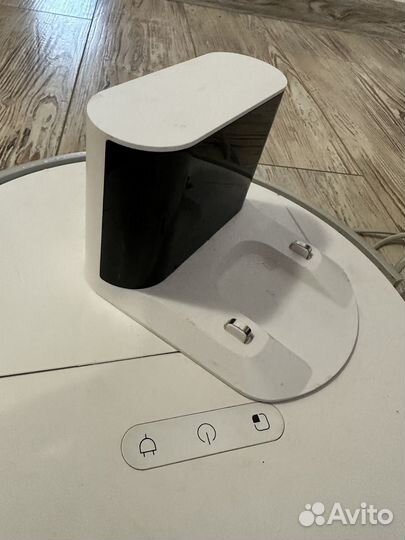 Робот пылесос