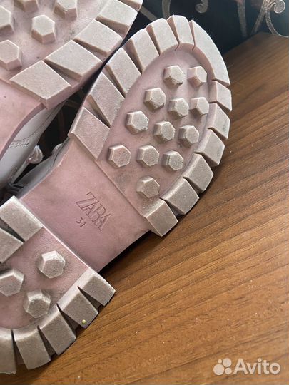 Ботинки Zara для девочки 31