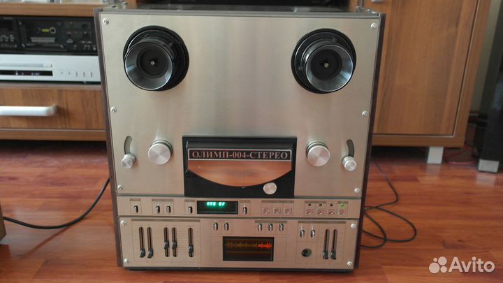 Магнитофон олимп 004