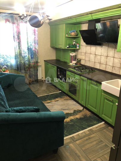 2-к. квартира, 54 м², 9/9 эт.