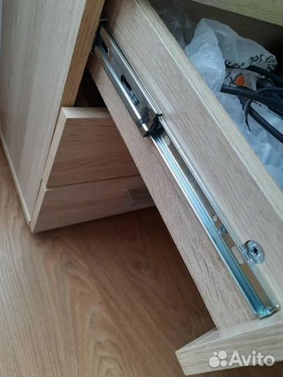 Стол письменный от производителя в наличии