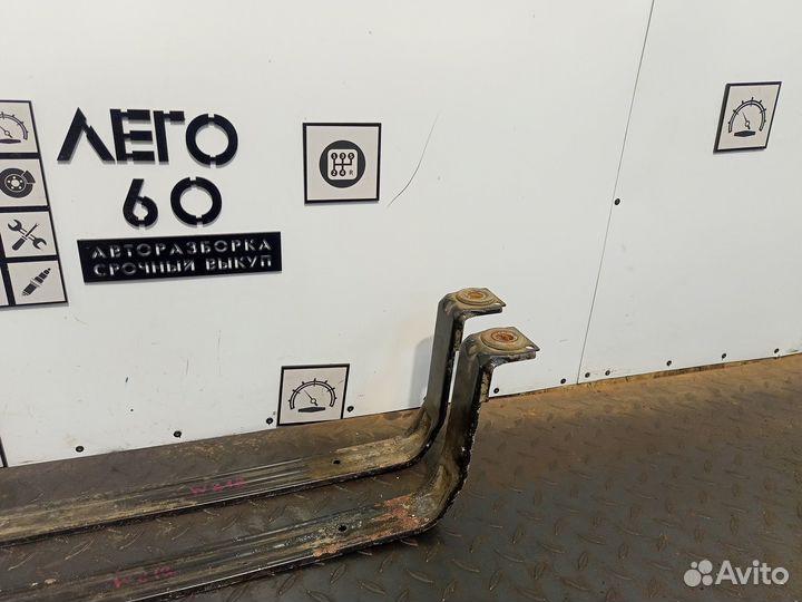 Лента крепления бензобака для Mercedes Benz W212