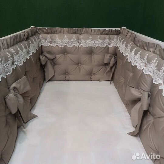 Бортики в кроватку