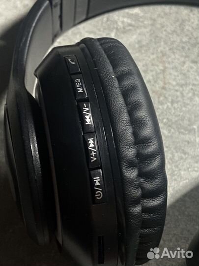 Беспроводные наушники