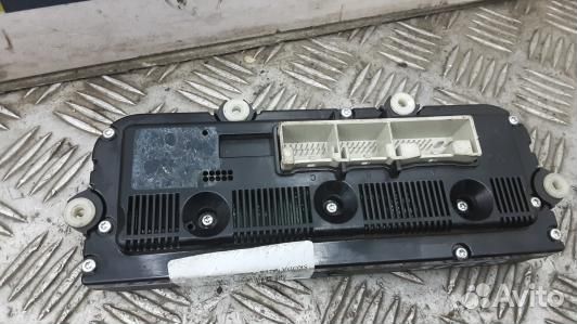 Блок управления печки и климат-контроля skoda octa