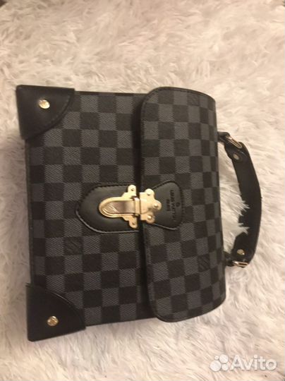 Louis vuitton портфель