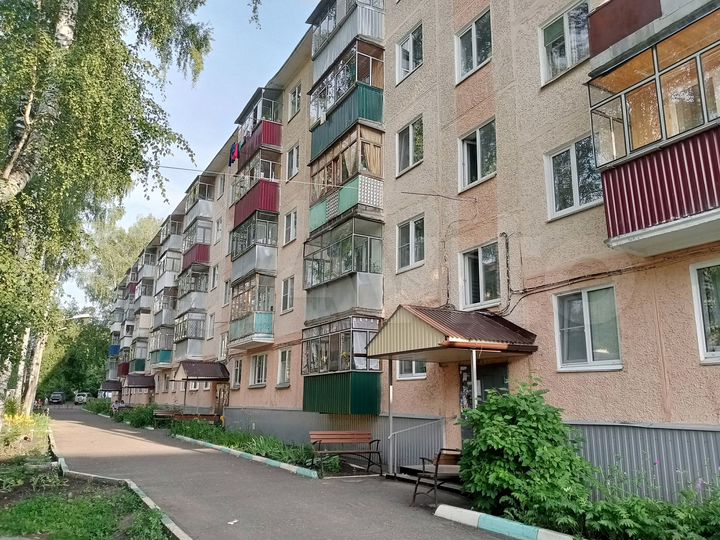 1-к. квартира, 32 м², 3/5 эт.