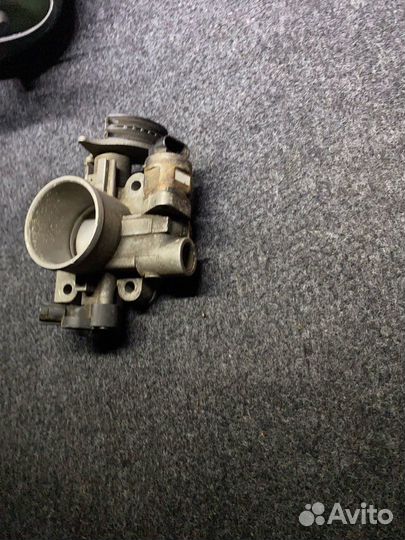 Дроссельная заслонка Chrysler Stratus I 2.5