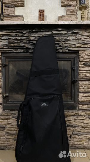 Электронная гитара 