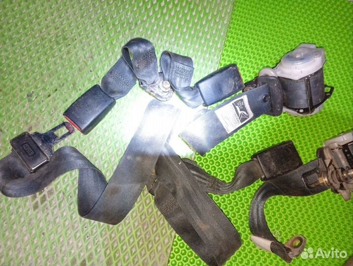 Ремени безопасности задние Комплект