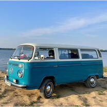 Аренда ретробуса Volkswagen Transporter Т2 (VW T2)