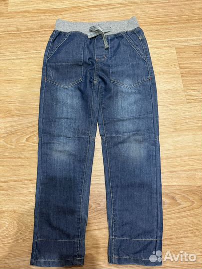 Джинсы для мальчика новые,116