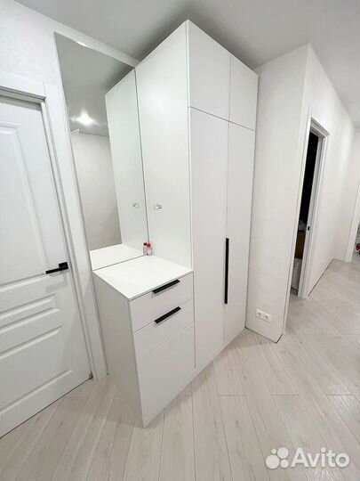 Шкафы на заказ / Бесплатный выезд и замер