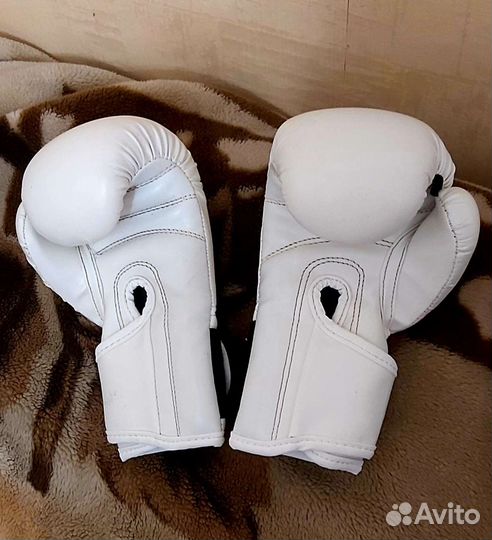 Детские боксерские перчатки