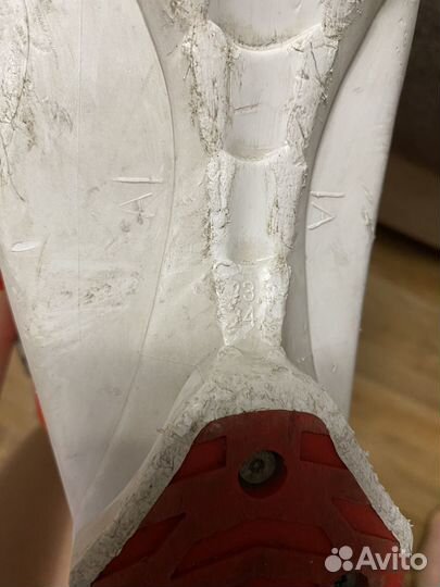 Горнолыжные ботинки размер 37-37,5, 284мм