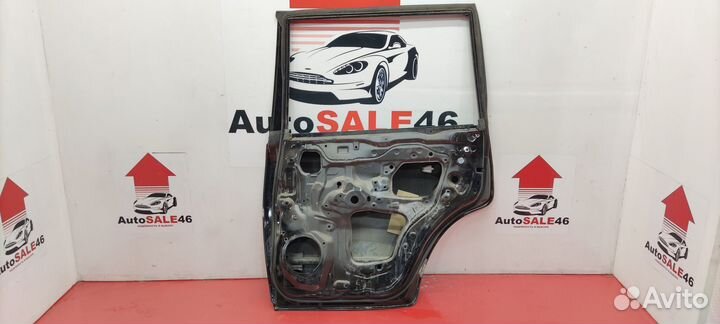 Дверь задняя правая Toyota Land Cruiser 200