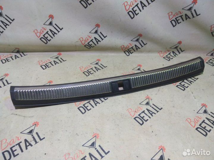 Накладка багажника задняя Audi A4 8ED BWE 2 2006