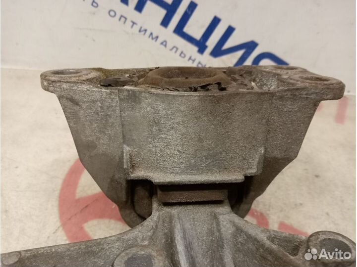 Опора двигателя renault duster