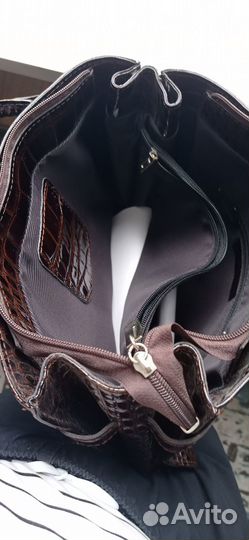 Сумка новая темно-коричневая женская под крокодило