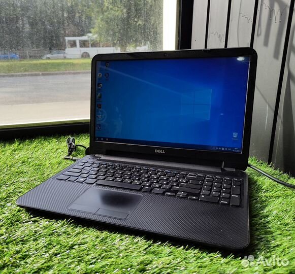 Ноутбук Dell Inspiron 3537