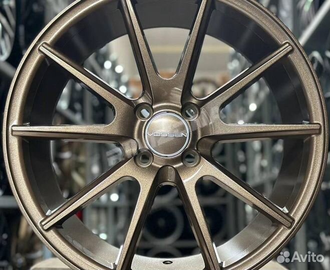 Литой диск в стиле vossen R17 4x100. Доставка по Р