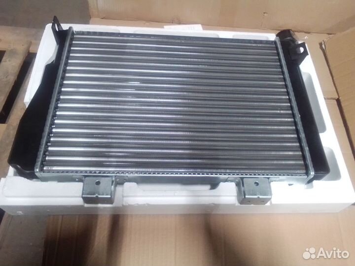 Радиатор охлаждения ваз 2107.1301012 (Прамо)