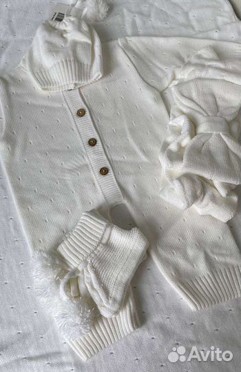 Комплект на выписку, новый