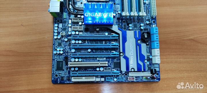 Комплект Материнская плата Gigabyte GA-X58A-UD5