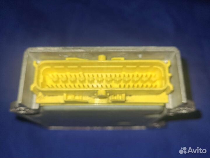 Блок управления AIR BAG Volkswagen Golf